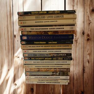 Louis L’Amour Paperback Book Lot Of 18 Books Vintage Westerns